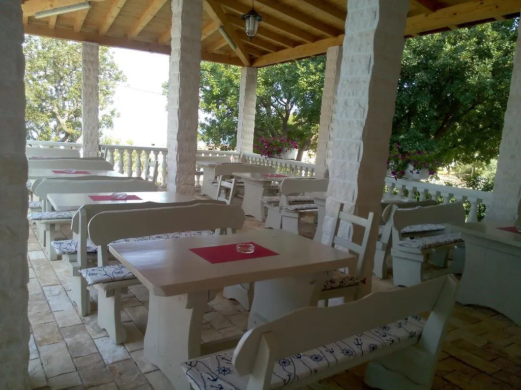 Bed & Breakfast Vila Punta Sibuljina