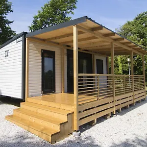 Sunny Mobile Homes Bijela Uvala Üdülőpark Mugeba